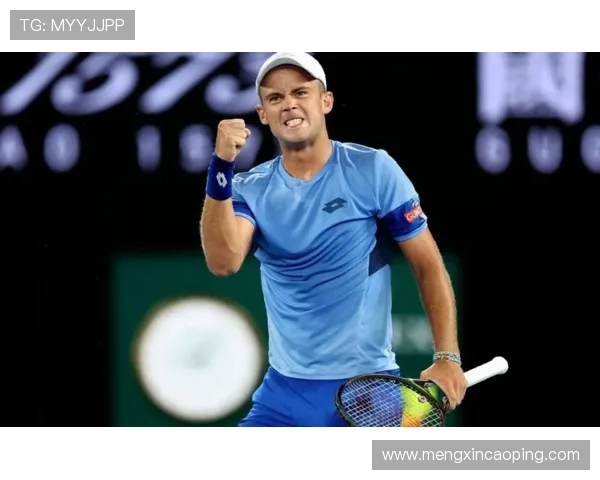 新闻：费德勒力克德约，成功晋级澳网四强