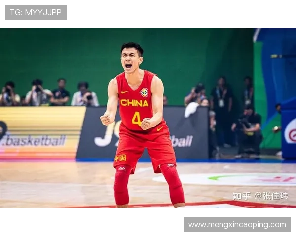 篮球世界杯：国际篮联公布最新排名，中国男篮进步显著跻身前十
